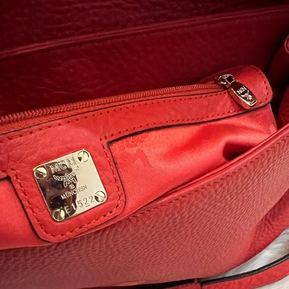 MCM Whipstitch Trim Leather Crossbody Bag with removable and adjustable strap. - Picture 11 of 13